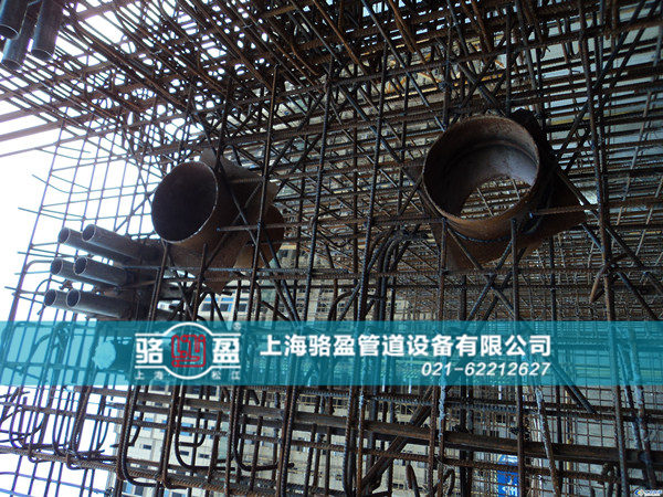 <a href=http://www.www.77da.cn target=_blank class=infotextkey>防水套管</a>和墻體之間的結(jié)合